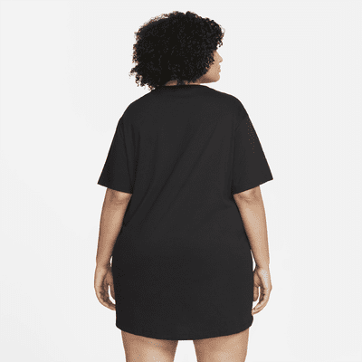 nike essential dress black