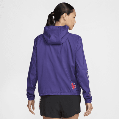 Chamarra de correr para mujer Nike Impossibly Light