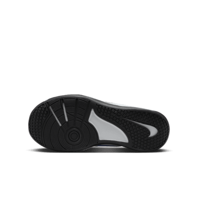 Chaussure de sport en salle Nike Omni Multi-Court pour ado