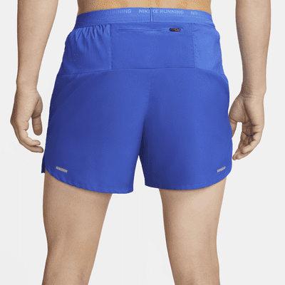 Nike Dri-FIT Stride 男款 5" 隱藏式內裡跑步短褲