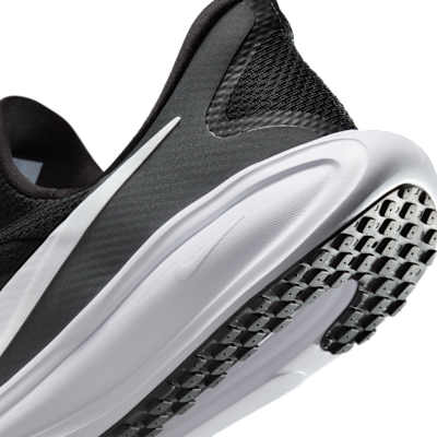 Nike Revolution 8 EasyOn Men's Road Running Shoes