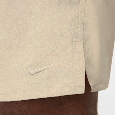 Shorts versatili Dri-FIT non foderati 18 cm Nike Unlimited – Uomo