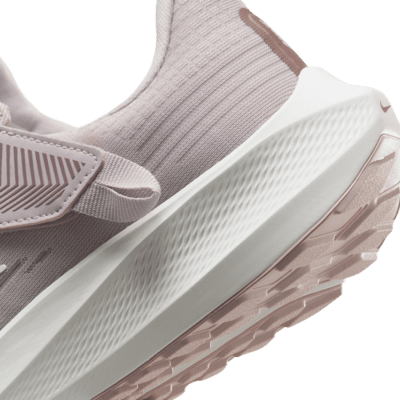 Tenis de correr en carretera fáciles de poner y quitar para mujer Nike Pegasus FlyEase