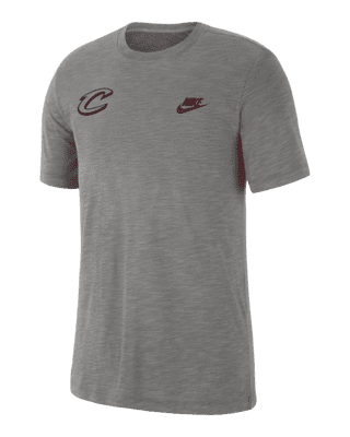 Мужская футболка Cleveland Cavaliers Essential Club Nike NBA