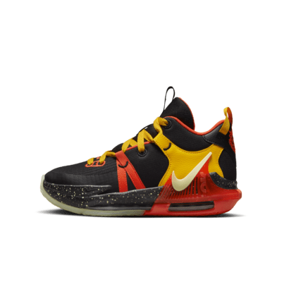 LeBron Witness 7 Big Kids display picture 3