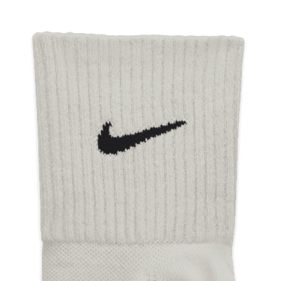 Nike Everyday Plus Lightweight Ankle Split-Toe Socks. Nike IL