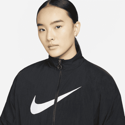 Nike Sportswear Essential Women's Woven Jacket. Nike SG