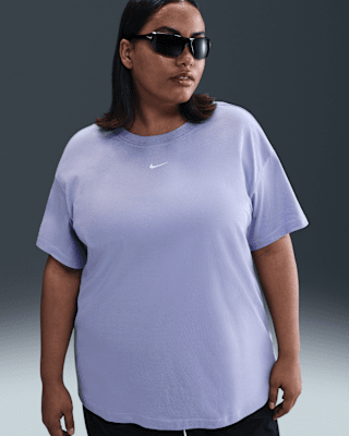 Женская футболка Nike Sportswear Essential (Plus Size)