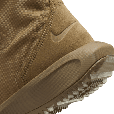 Botas para hombre Nike SFB B2