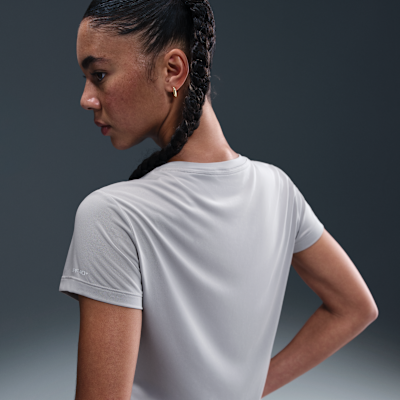 Playera de manga corta para mujer Nike Swim Swoosh Hydroguard