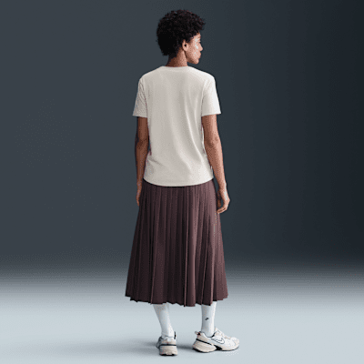 Playera de manga corta con gráfico para mujer Nike Sportswear Club