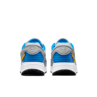 Nike College Air Max Verse (UCLA) Men's Shoes