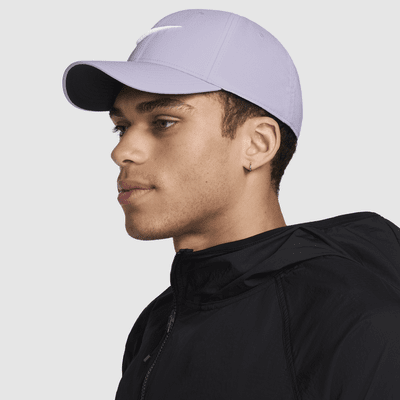 Gorra Swoosh estructurada Nike Dri-FIT Club