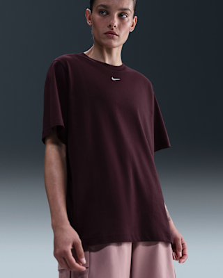 Женская футболка Nike Sportswear Essential