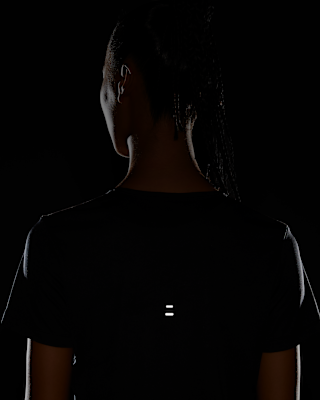 Nike Tempo Swoosh Run