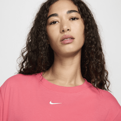 Playera para mujer Nike Sportswear Essential