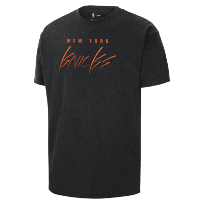 New York Knicks Courtside Men's Nike NBA Max90 T-Shirt