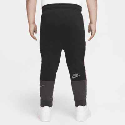 Nike Sportswear Amplify Big Kids' (Boys') Pants (Extended Size)