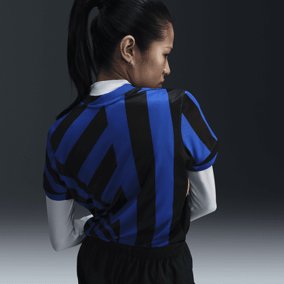 Jersey de fútbol Nike Dri-FIT Replica para mujer Inter Milan 2024/25 Stadium Home