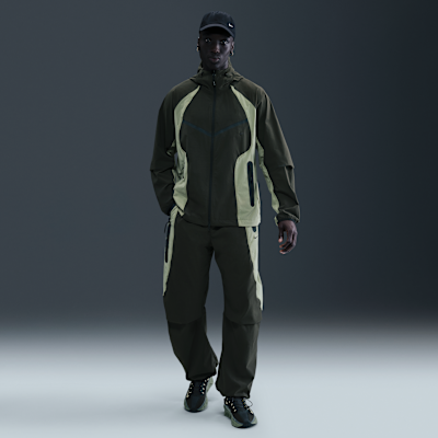 Pantaloni oversize in tessuto Dri-FIT con blocchi di colore Nike Tech – Uomo