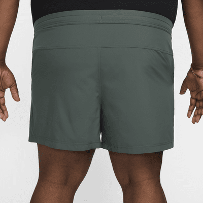 Nike Form Men's Dri-FIT 5" Unlined Versatile Shorts