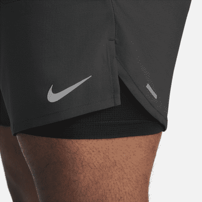 Nike Stride Dri-FIT-2-i-1-løbeshorts (18 cm) til mænd