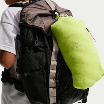 ナイキ ACG "Lava Flow" ジュニア Therma-FIT ADV ジャケット