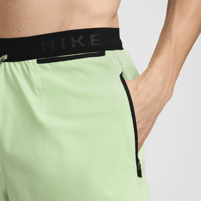 Nike Trail Second Sunrise hardloopshorts met Dri-FIT en binnenbroek voor heren (13 cm)