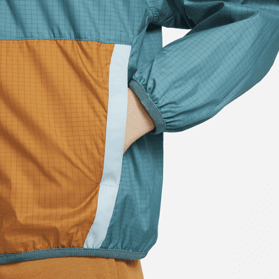 Nike Outdoor Play Big Kids' Oversized Woven Jacket. Nike JP