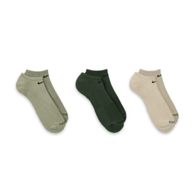 Calcetines de entrenamiento ocultos, con
amortiguación, Nike Everyday Plus (3
pares)