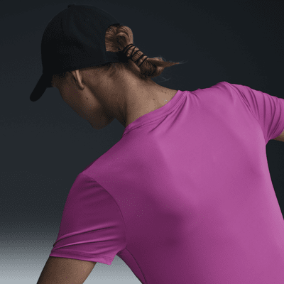 Nike One Classic dri-FIT rövid ujjú női felső