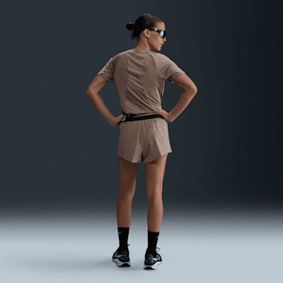 Haut de running à manches courtes Dri-FIT Nike Swift pour femme