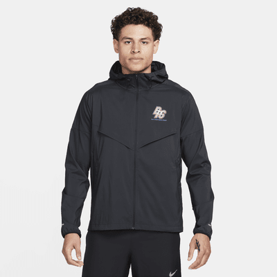 Nike Windrunner Running Energy Men\'s Repel Running Jacket.
