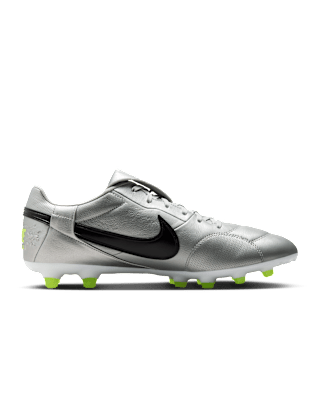 Nike Premier 3