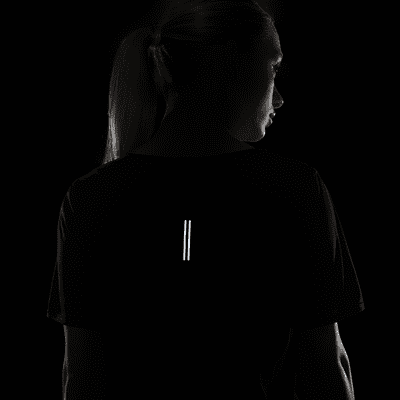 Nike City Sleek Women's Short-Sleeve Running Top