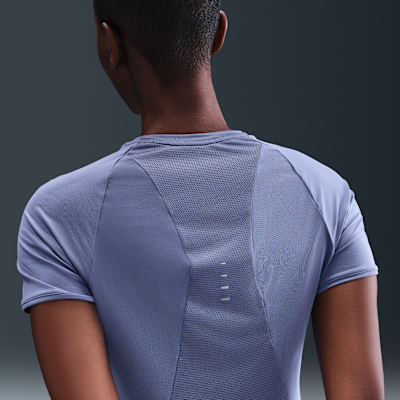 Nike Swift Camiseta de running de manga corta Dri-FIT - Mujer