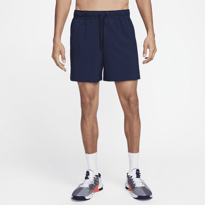 Shorts versátiles sin forro Dri-FIT de 13 cm para hombre Nike Unlimited