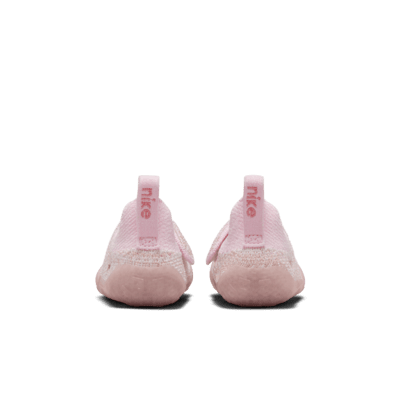 nike shoes with interchangeable swoosh