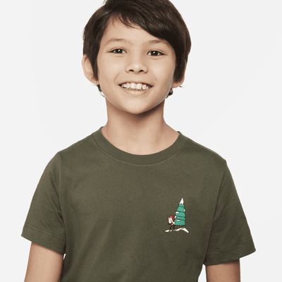 Nike Sportswear Older Kids' T-Shirt