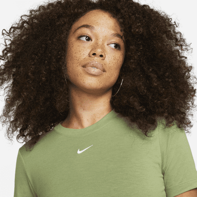 Nike Sportswear Essential Women's Crop Top