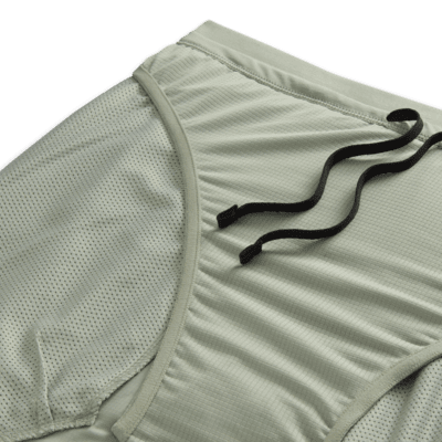 Nike Stride Dri-FIT hardloopshorts met binnenbroek voor heren (18 cm)