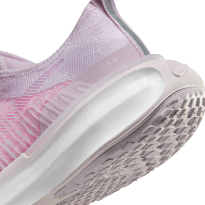 Tenis de correr en carretera para mujer (extraanchos) Nike Invincible 3