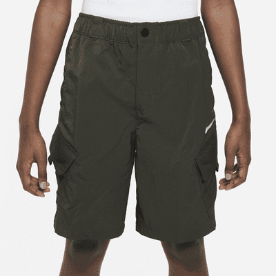 Nike Outdoor Play Older Kids' Woven Cargo Shorts
