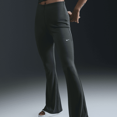 Nike Sportswear Chill Knit Women's Tight Mini-Rib Flared Leggings