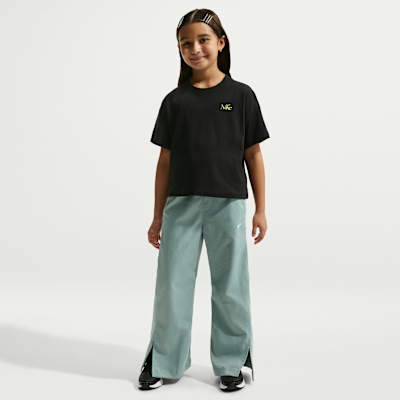 Nike Sportswear Older Kids' (Girls') Boxy T-Shirt