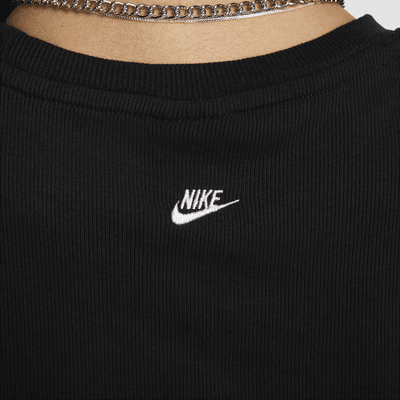 Nike Sportswear Chill Knit Women's Cropped Mini-Rib Tank Top