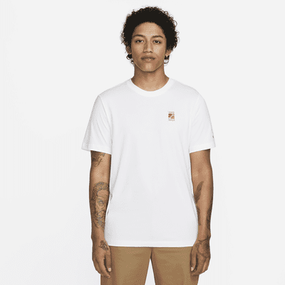 Nike Sportswear Somos Familia Men's T-Shirt