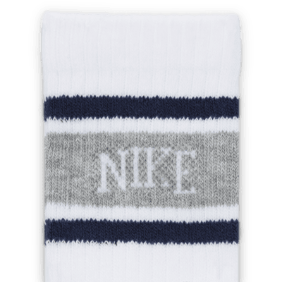 Nike Little Kids' Dri-FIT Varsity Crew Socks (6 Pairs)