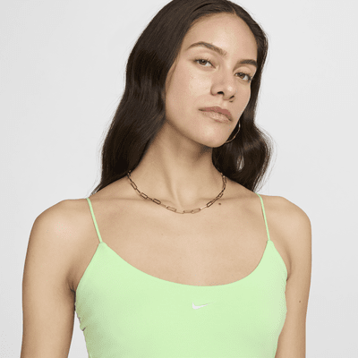 Camiseta de tirantes cami ajustada para mujer Nike Sportswear Chill Knit