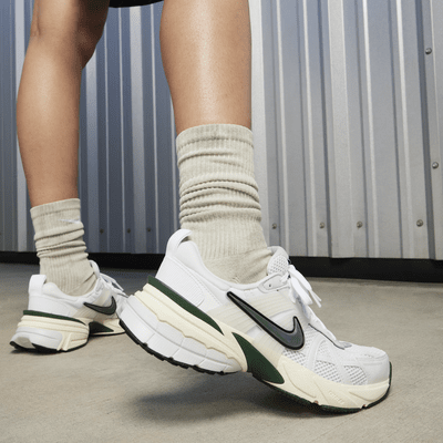 Nike V2K Run Shoes